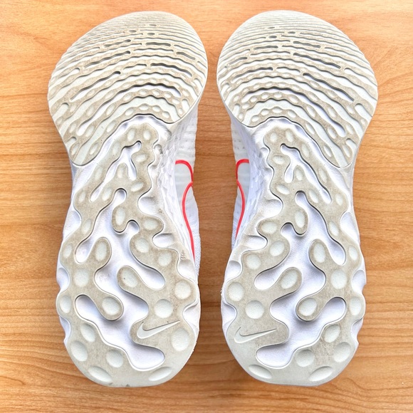 Nike React Infinity Run Flyknit 2 - Picture 6 of 11